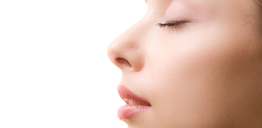 İzmir Burun Estetiği (Rinoplasti)