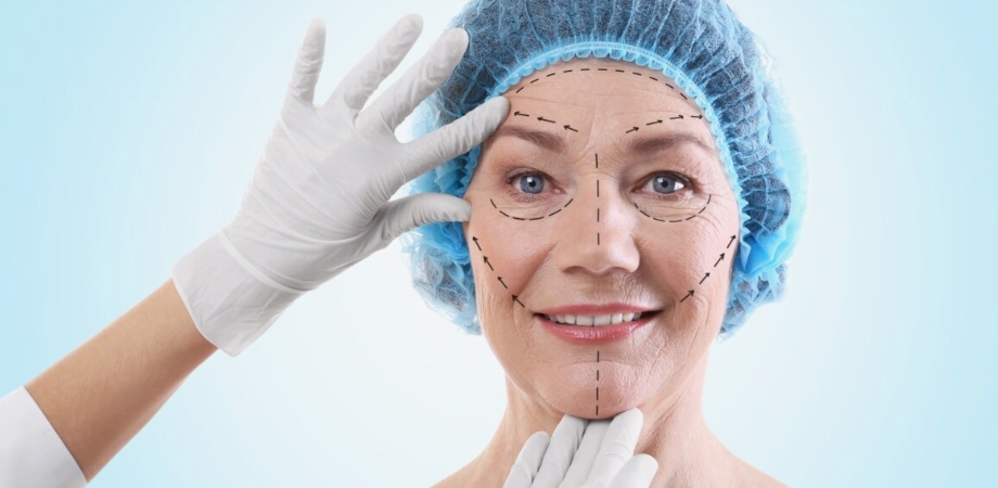 İzmir Estetik & Plastik Cerrahi Doktorları
