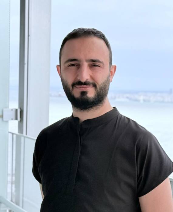 Op. Dr. Mustafa Yazır