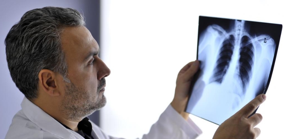 5 En İyi İzmir Akciğer (Göğüs Hastalıkları) Doktoru