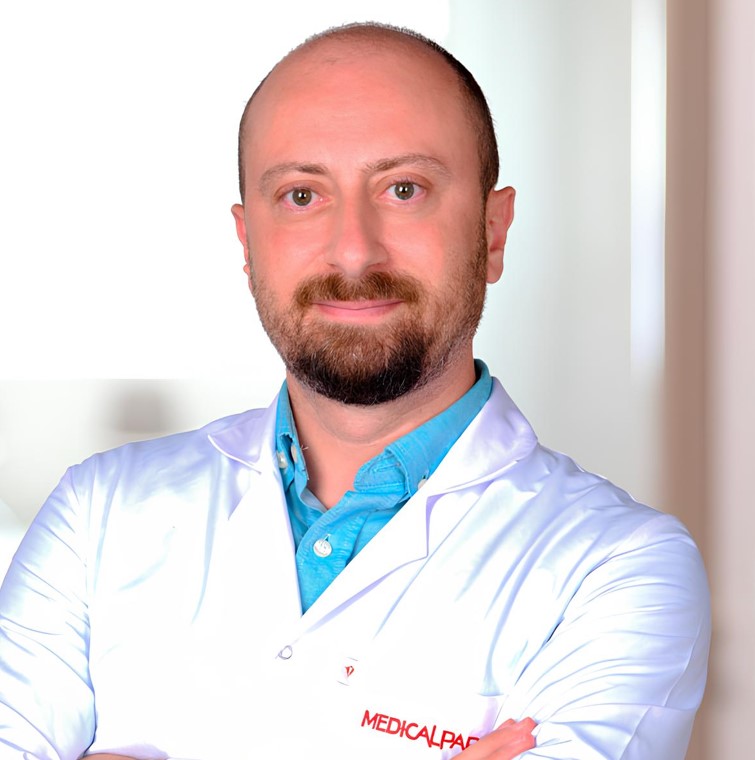 Opr. Dr. Gökhan Ateş