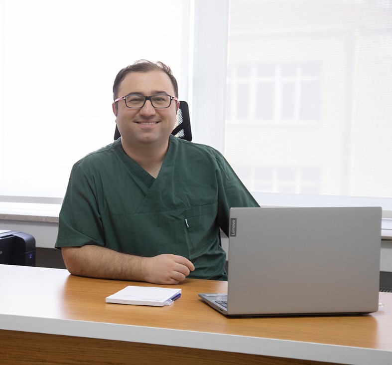 Uzm. Dr. Dt. Alper Taşkaldıran