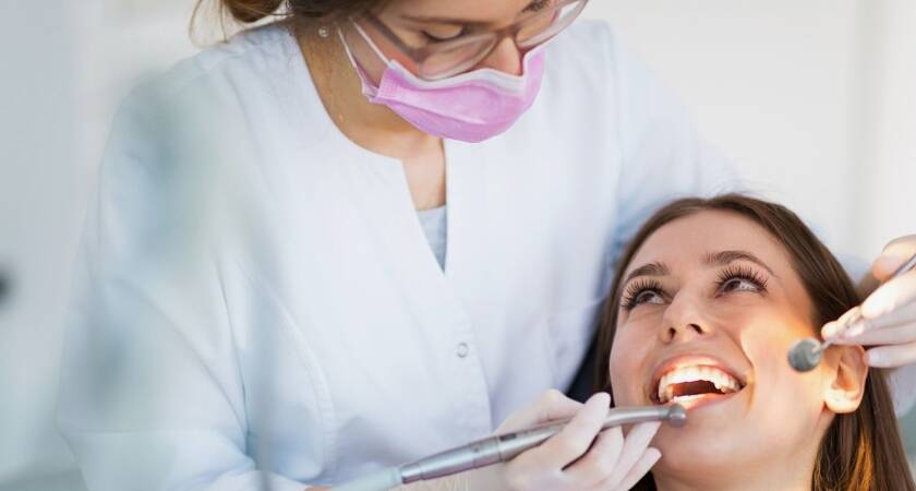 İstanbul Diş Hekimleri